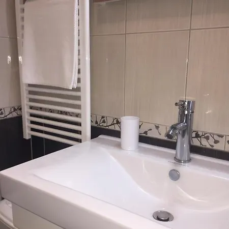 Apartment Center Studio Lino Pula