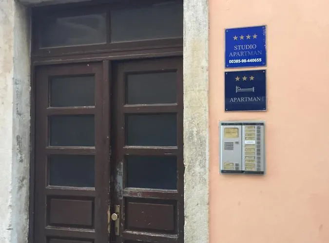 Center Studio Lino * Pula