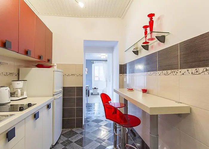 Apartamento Center Studio Lino Pula